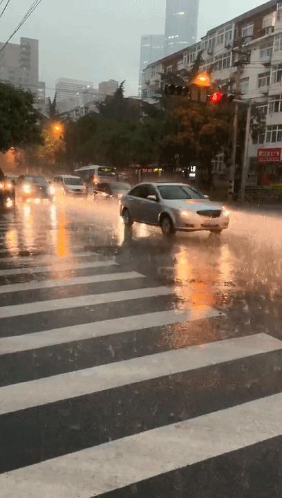 巴威台风最新进展：风雨过后见彩虹，共盼美好未来